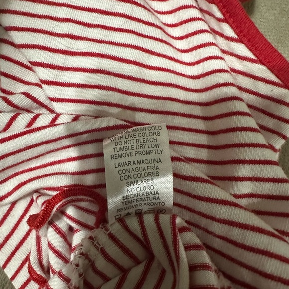 Heart Hips Y2K Red and White Striped Cropped Tank Top - Picture 5 of 6